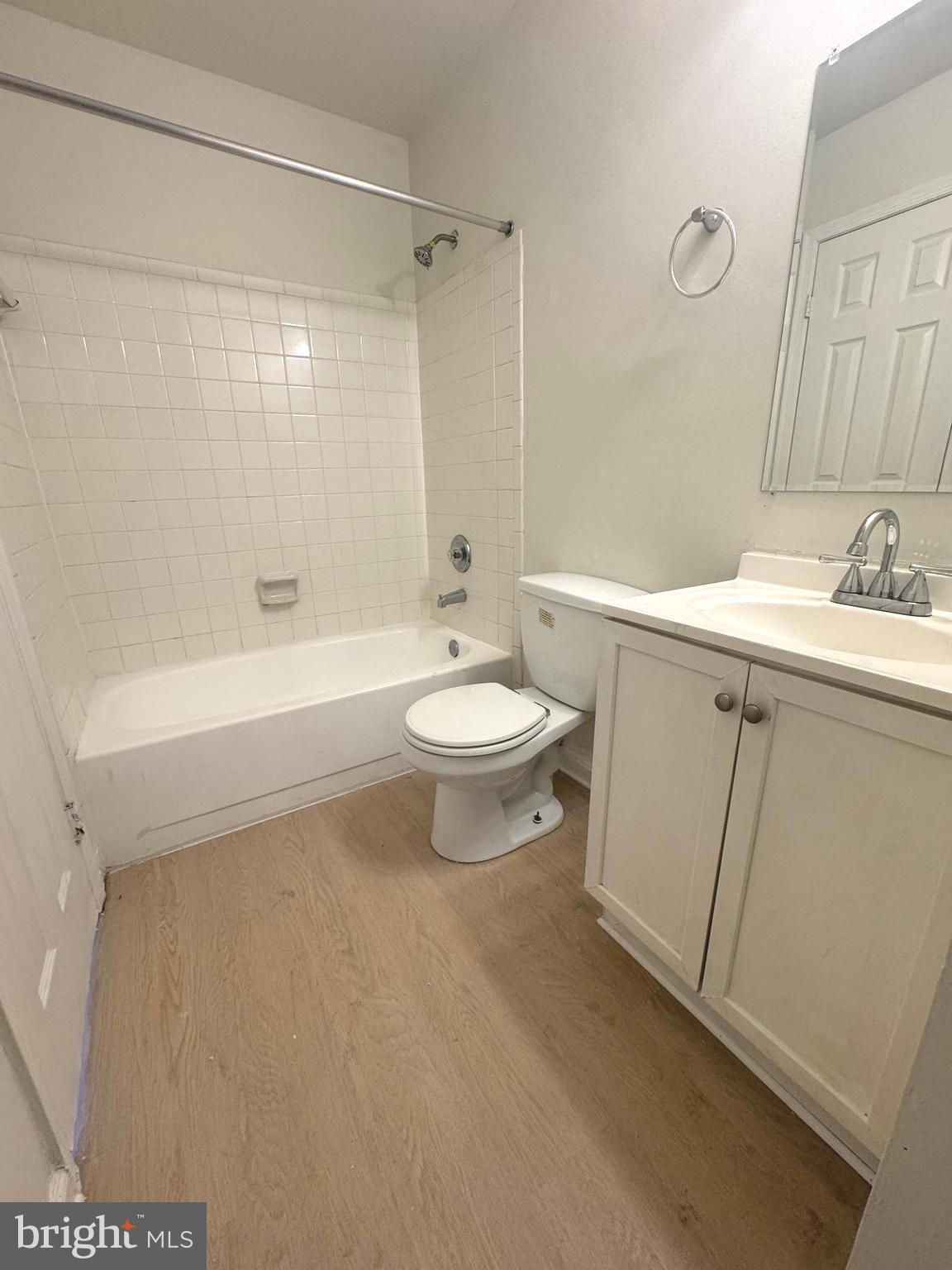 3126 Heath Cote Road Waldorf, MD 20602 - Photo 13 of 17 Full bath
