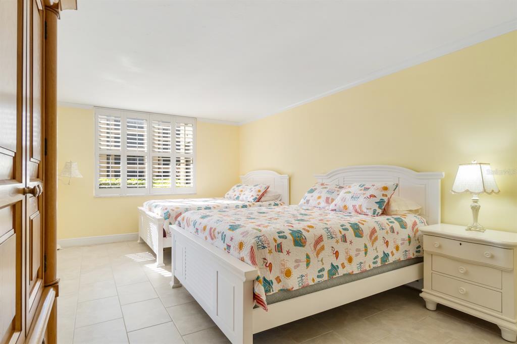 8767 Midnight Pass Road, Unit 101F Sarasota, FL 34242 - Photo 17 of 63
