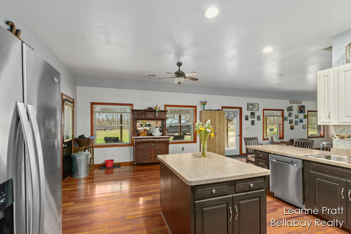 9580 South Banfield Road Dowling, MI 49050 - Photo 18 of 33 IMG_1011