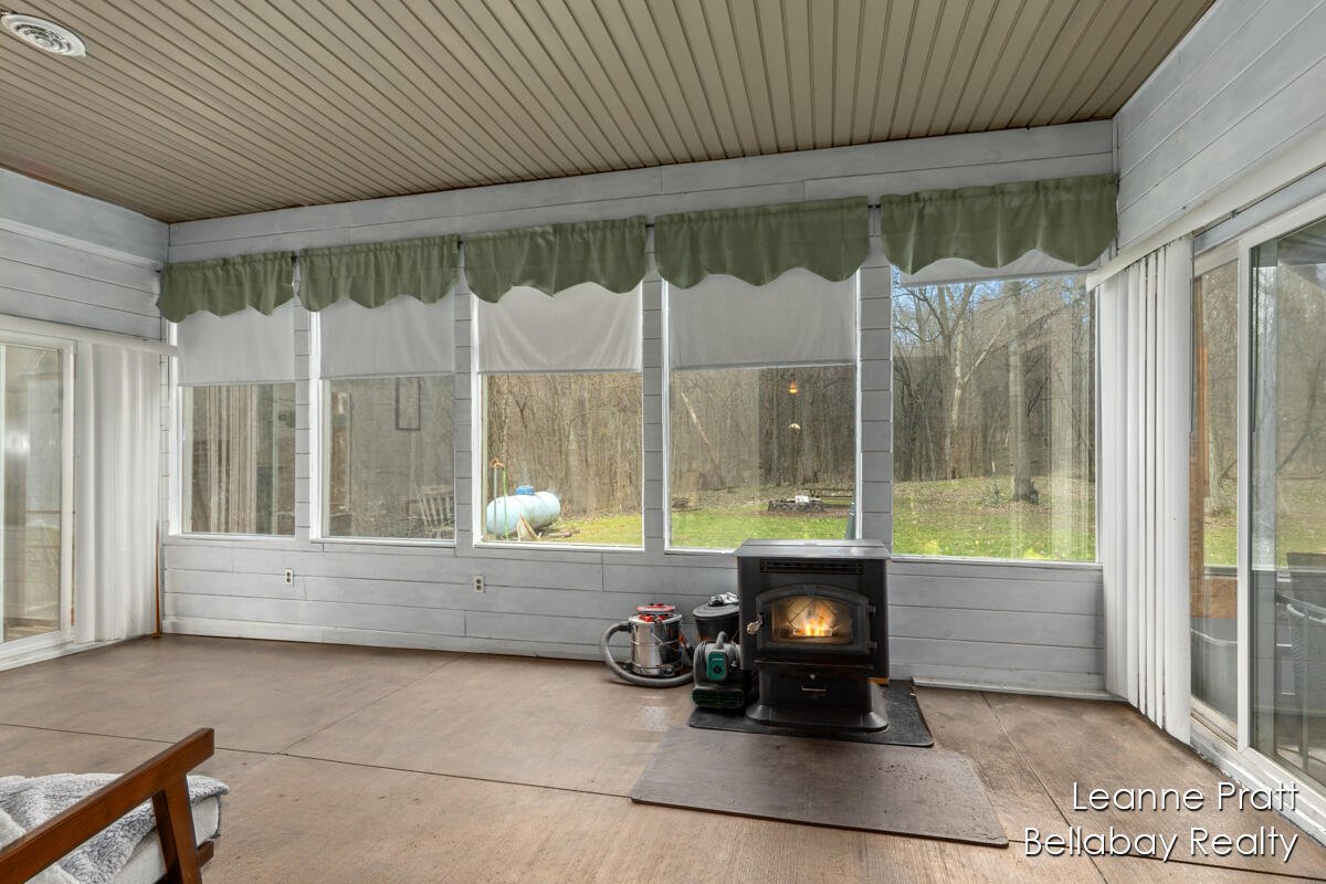 9580 South Banfield Road Dowling, MI 49050 - Photo 25 of 33 IMG_1018