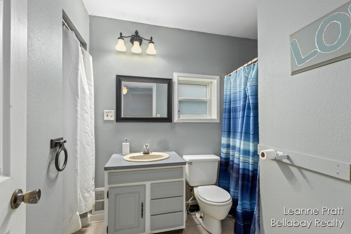 9580 South Banfield Road Dowling, MI 49050 - Photo 32 of 33 IMG_1025