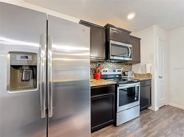 $300,000 | 35725 Rose Moss Avenue, Leesburg, FL 34788