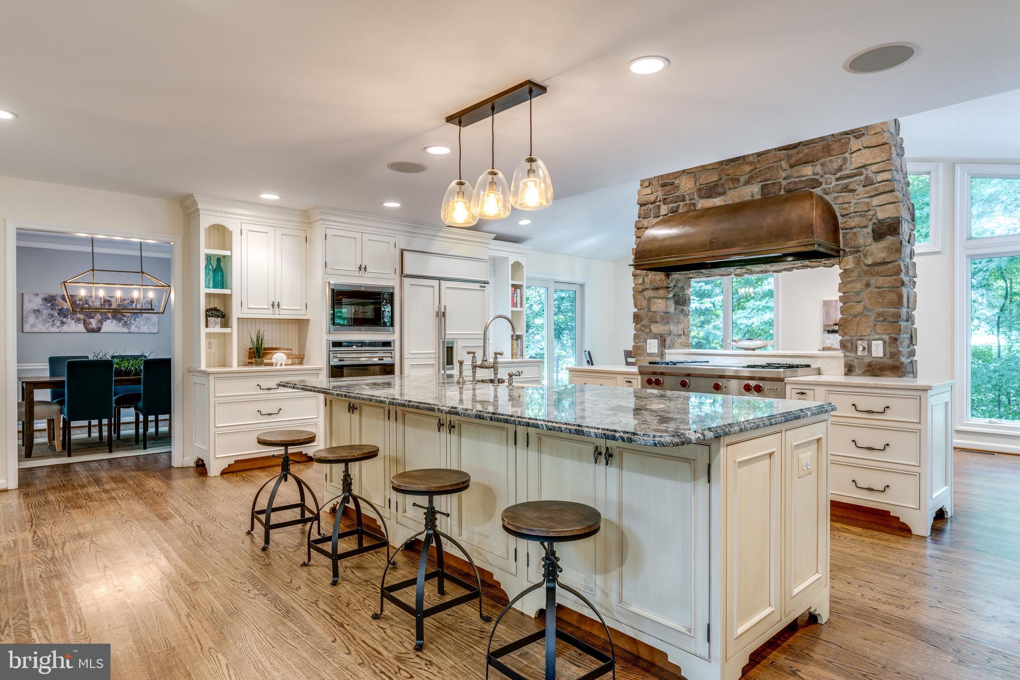 1224 Bishopsgate Way Reston, VA 20194 - Photo 2 of 65 Kitchen