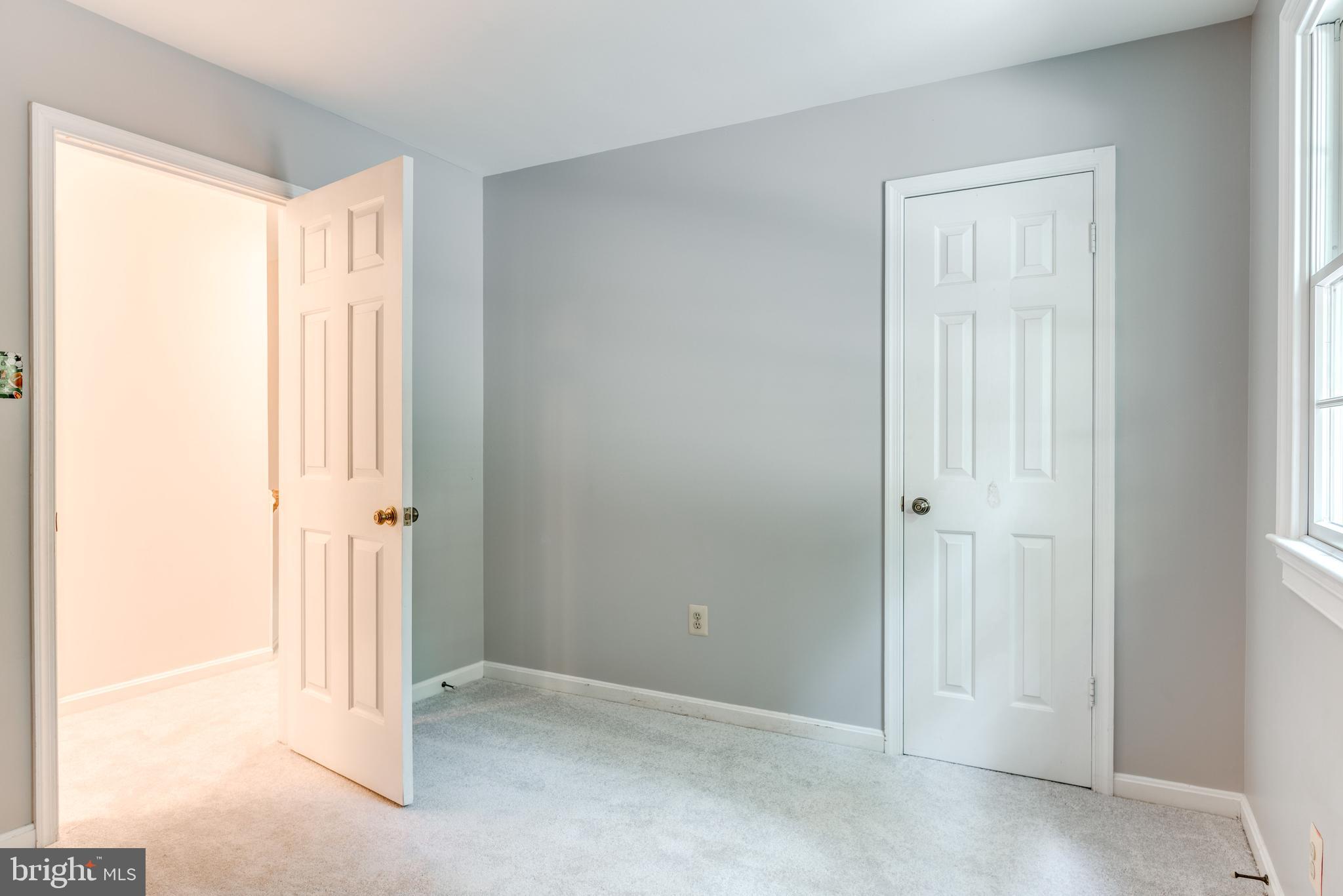 1224 Bishopsgate Way Reston, VA 20194 - Photo 34 of 65 Bedroom #3