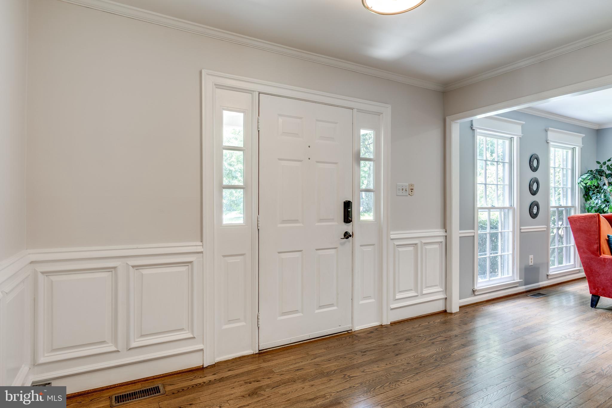 1224 Bishopsgate Way Reston, VA 20194 - Photo 50 of 65 Foyer