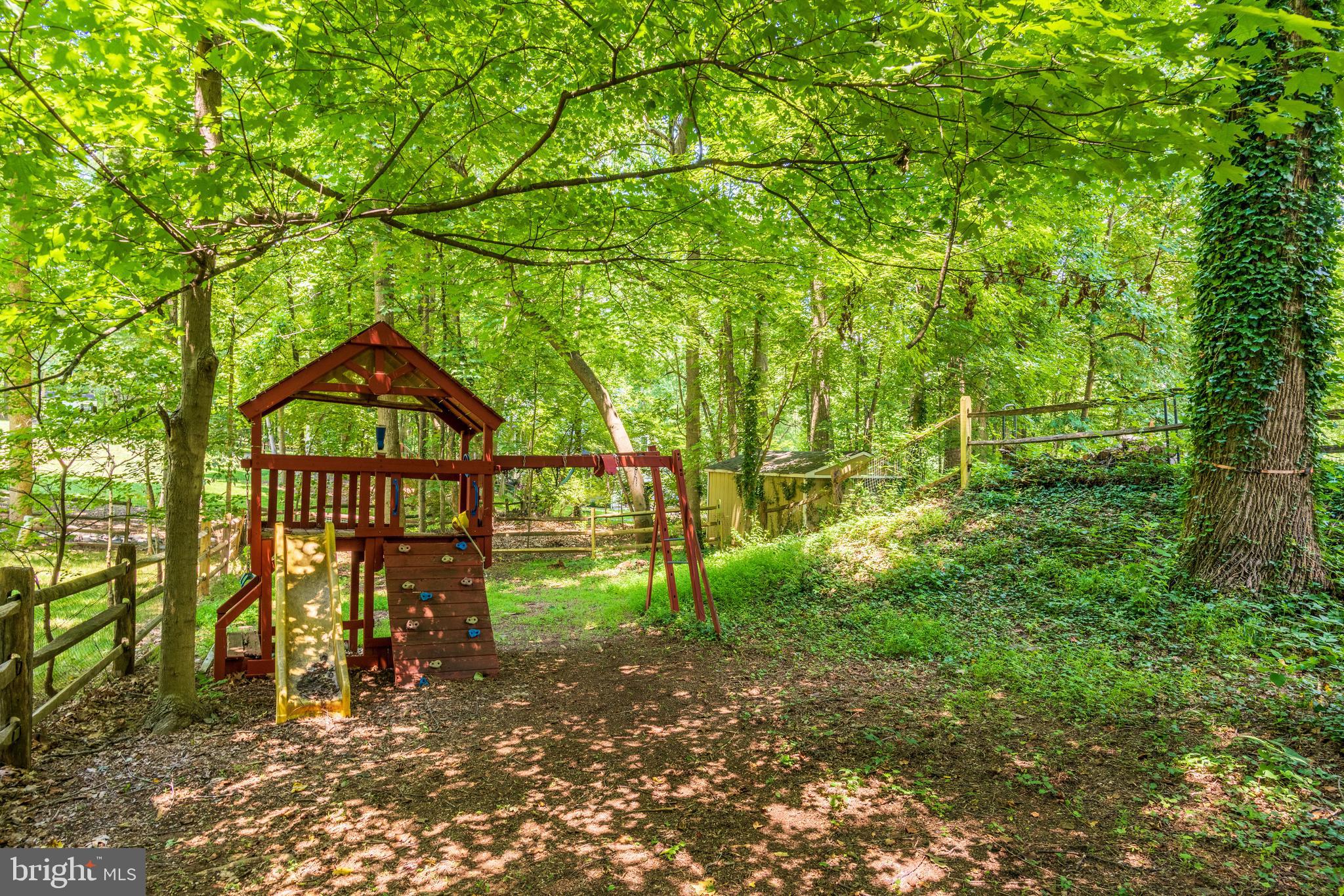 1224 Bishopsgate Way Reston, VA 20194 - Photo 56 of 65 Play Ground