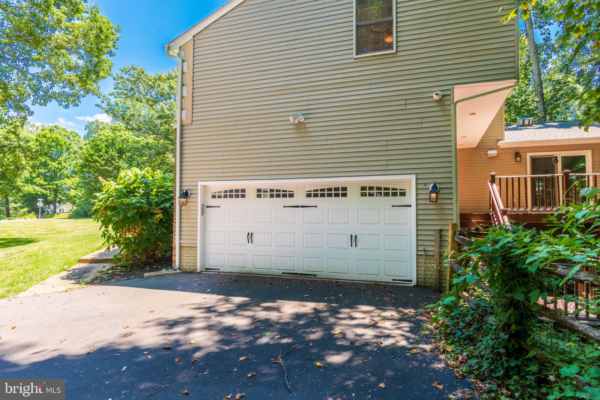 1224 Bishopsgate Way Reston, VA 20194 - Photo 58 of 65 Built-In Side Load 2 Car Garage on Large Driveway