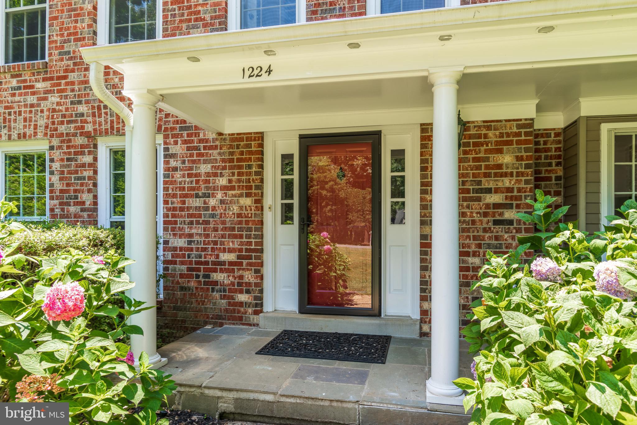 1224 Bishopsgate Way Reston, VA 20194 - Photo 59 of 65 Front Entrance/Porch
