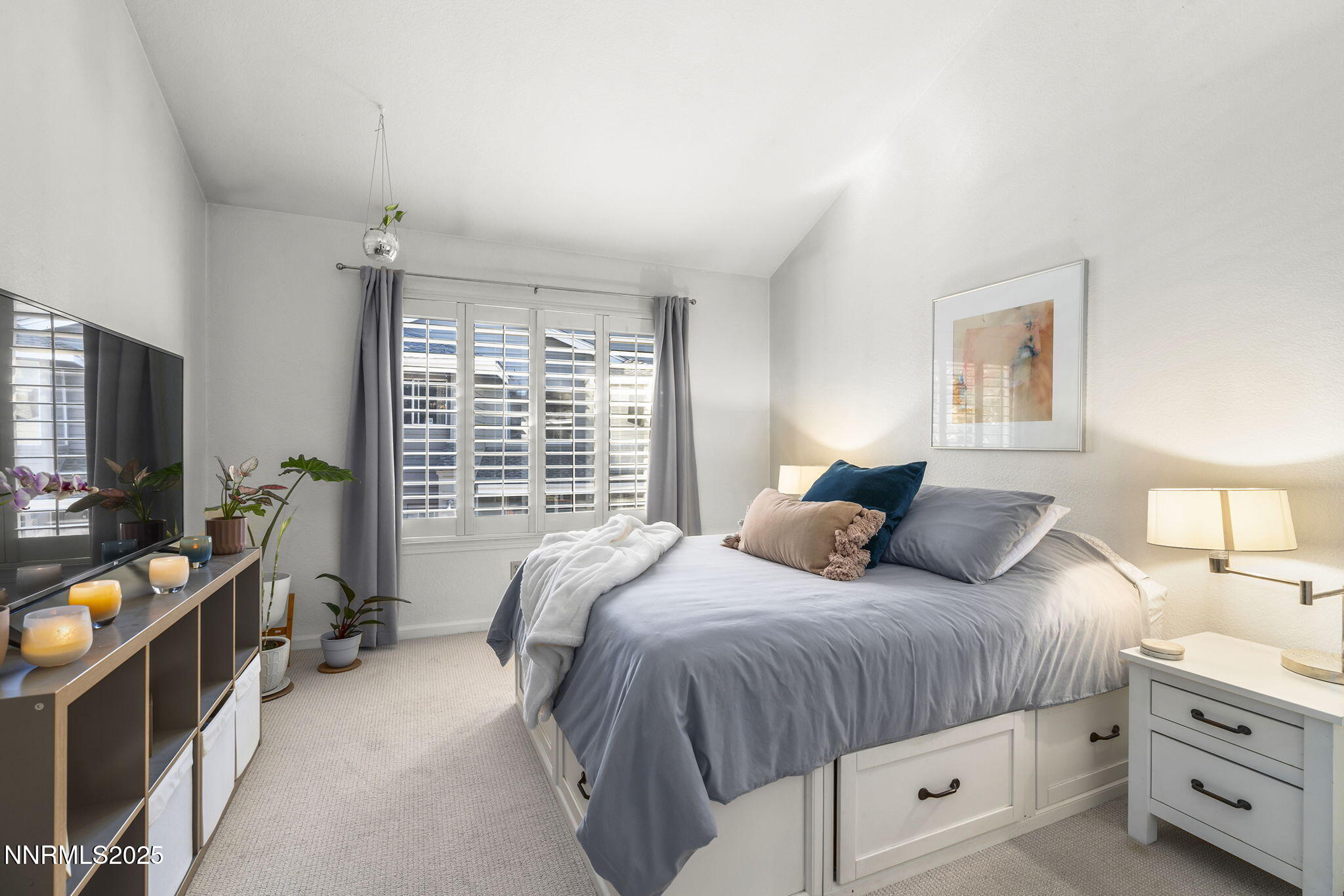 3192 Wedgewood Court Reno, NV 89509 - Photo 11 of 27 16-web-or-mls-_DSC6255