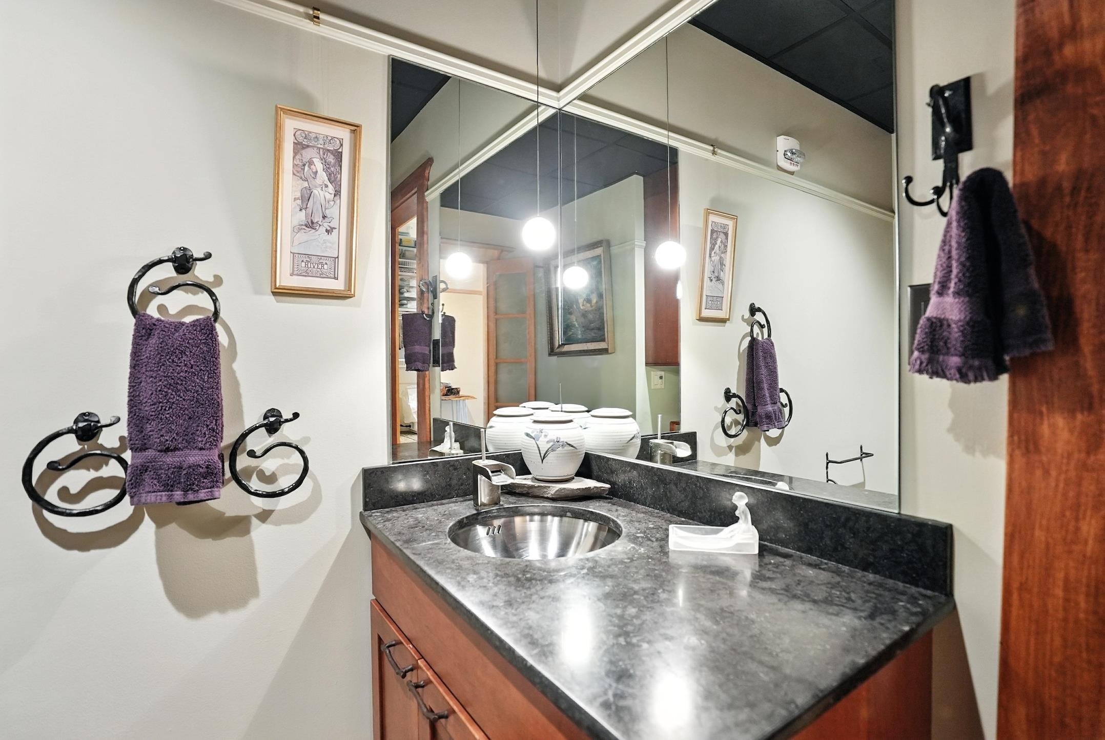 35 Cherry Street, Unit 404 Burlington, VT 05401 - Photo 34 of 55