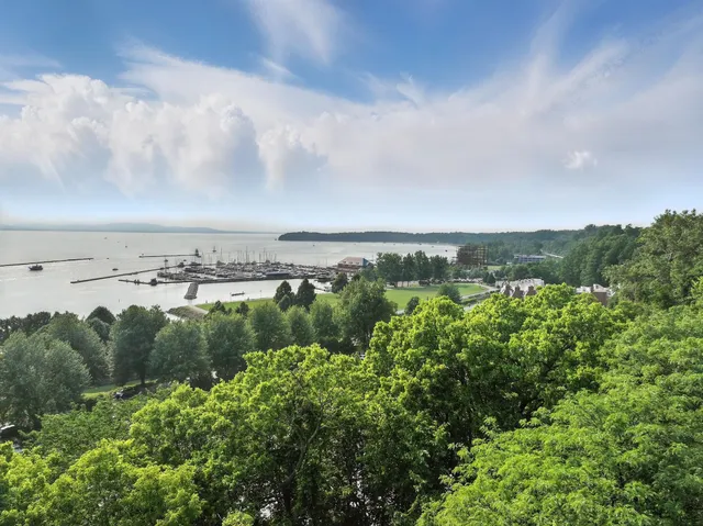 $1,395,000 | 35 Cherry Street, Unit 404, Burlington, VT 05401