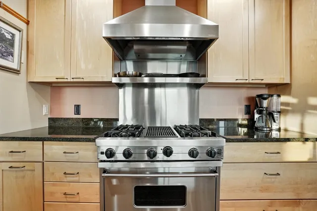 $1,395,000 | 35 Cherry Street, Unit 404, Burlington, VT 05401