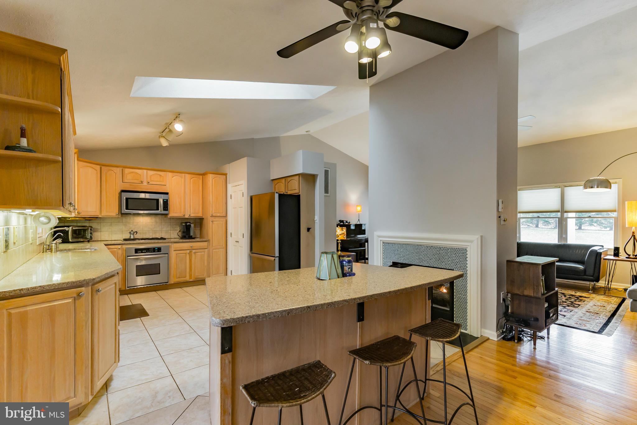 2005 Kings Landing Road Huntingtown, MD 20639 - Photo 11 of 29 Kitchen