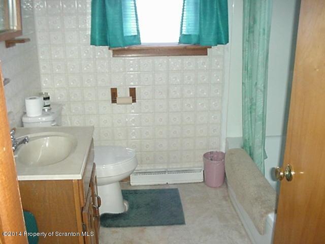 415 Franklin Street Great Bend, PA 18821 - Photo 5 of 20 Gallery Image 5
