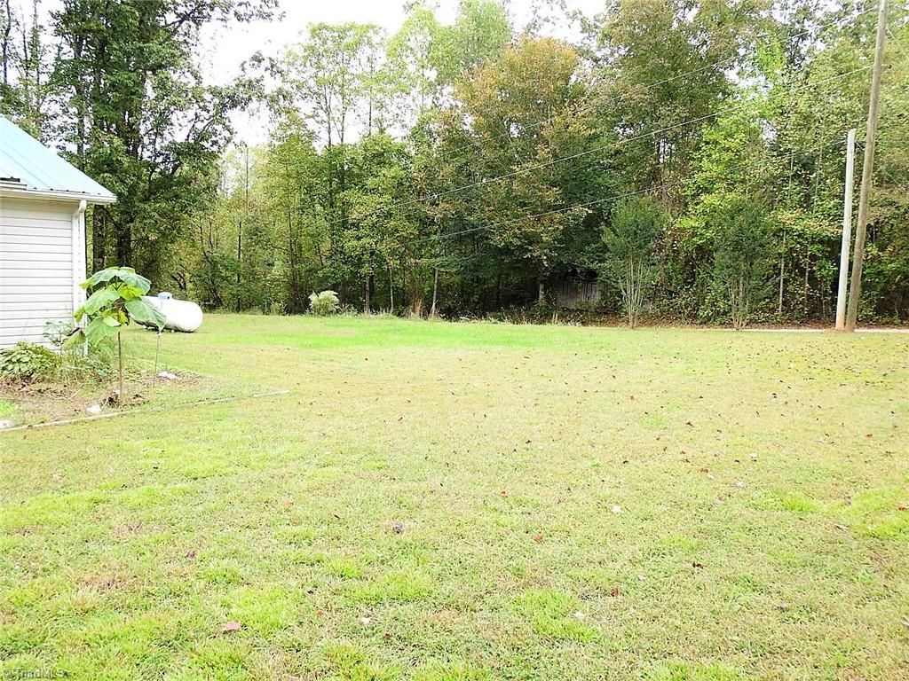 1776 Clingman Road Ronda, NC 28670 - Photo 21 of 24 Gallery Image 21