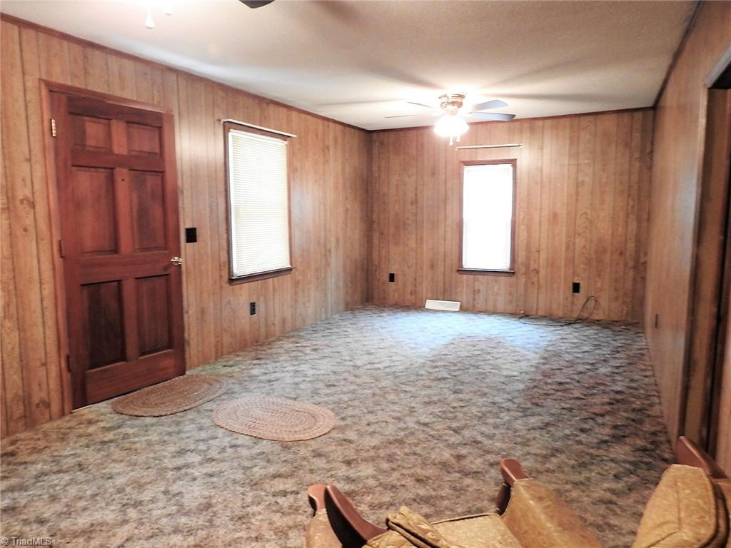 1776 Clingman Road Ronda, NC 28670 - Photo 5 of 24 Gallery Image 5