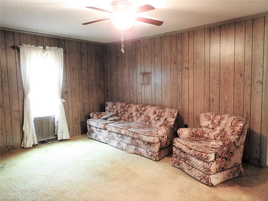1776 Clingman Road Ronda, NC 28670 - Photo 6 of 24 Gallery Image 6