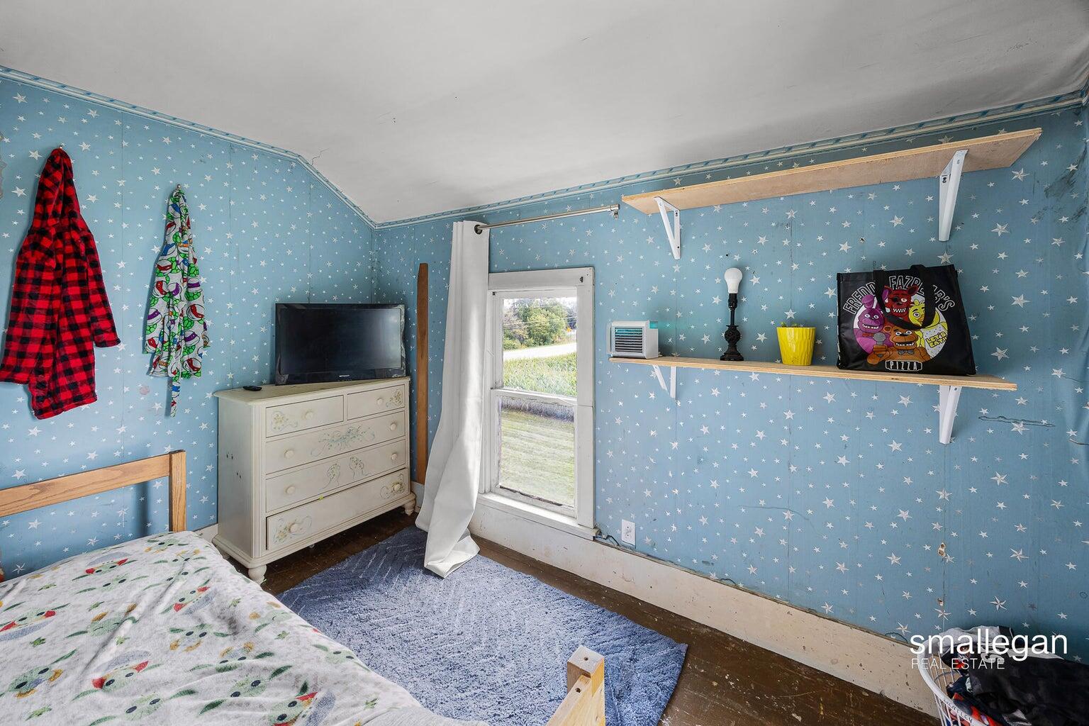 1235 North State Road Ithaca, MI 48847 - Photo 8 of 11 Ithica bedroom 5