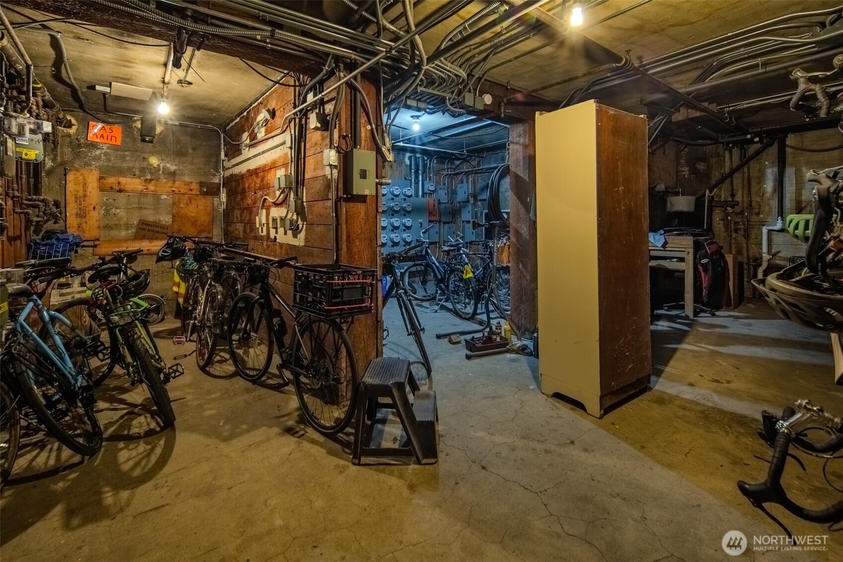 1732 15th Avenue, Unit 28 Seattle, WA 98122 - Photo 21 of 23