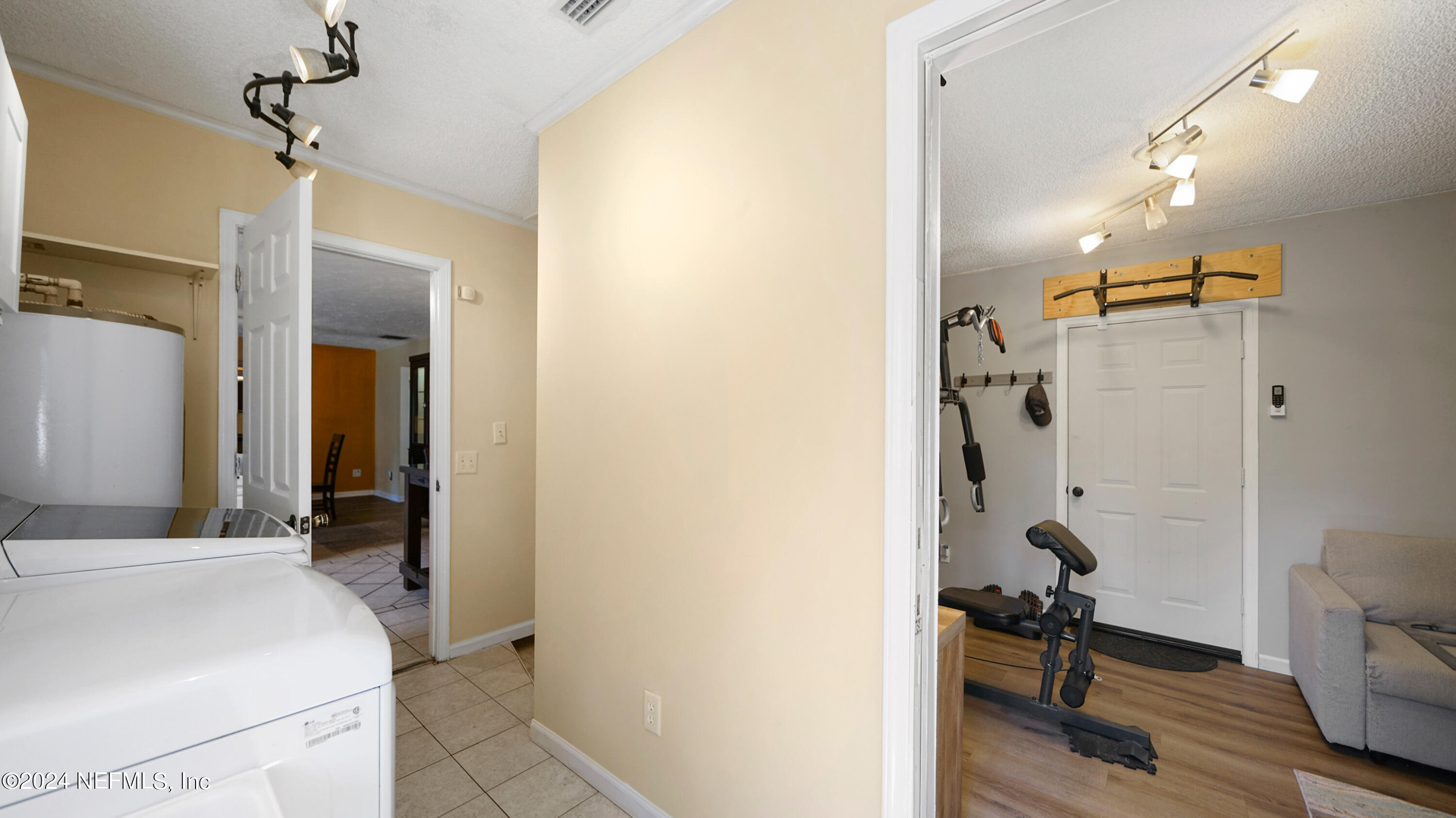 4252 Julington Creek Road Jacksonville, FL 32223 - Photo 15 of 36 4252 Julington Creek Rd-14