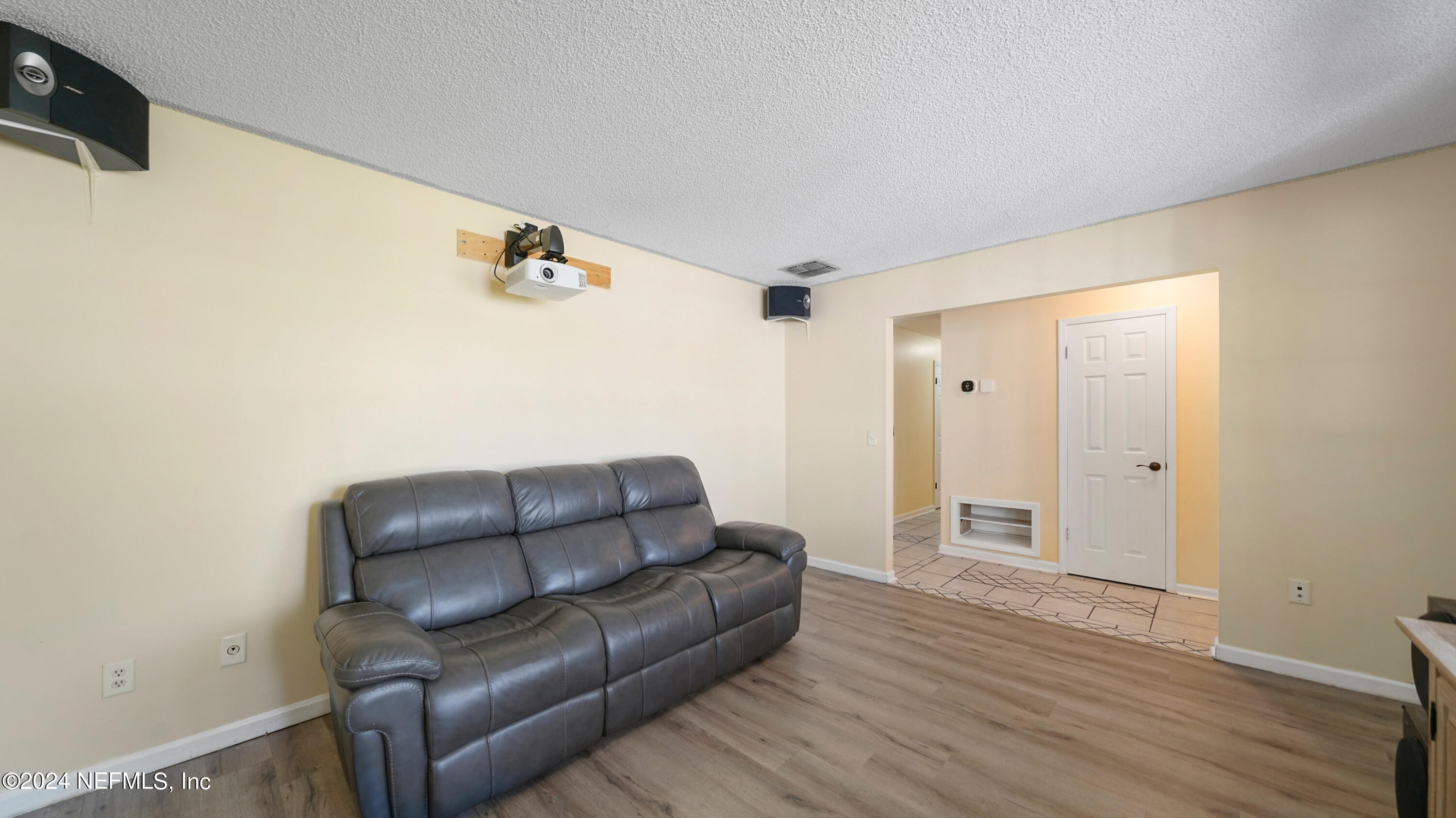 4252 Julington Creek Road Jacksonville, FL 32223 - Photo 8 of 36 4252 Julington Creek Rd-4