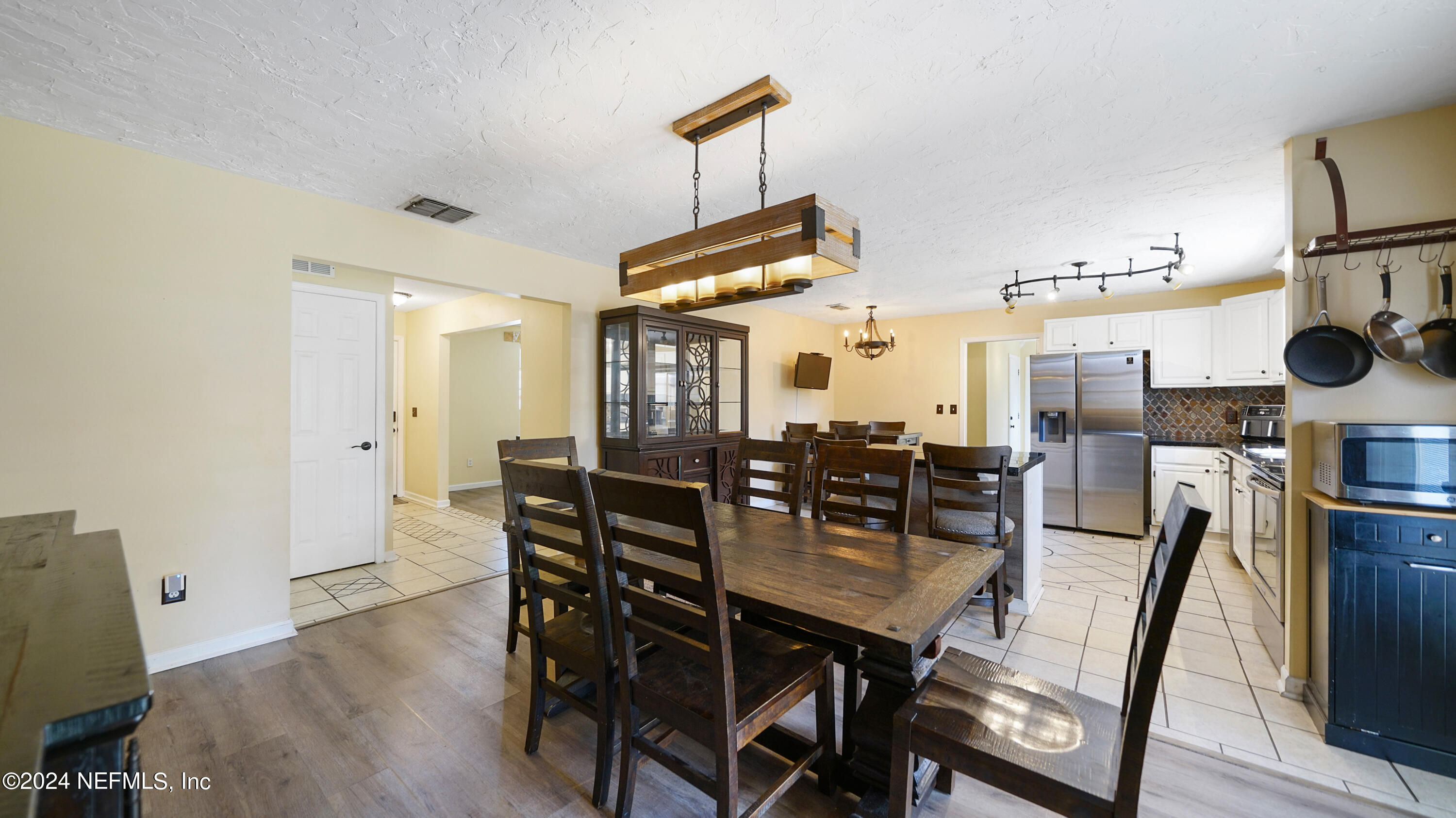 4252 Julington Creek Road Jacksonville, FL 32223 - Photo 10 of 36 4252 Julington Creek Rd-8