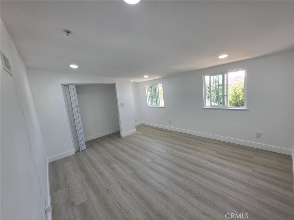 6130 Birch Street Simi Valley, CA 93063 - Photo 13 of 39