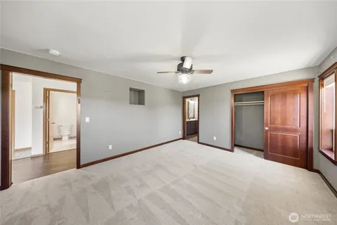 $925,000 | 16026 Lawrence Place Southeast, Yelm, WA 98597
