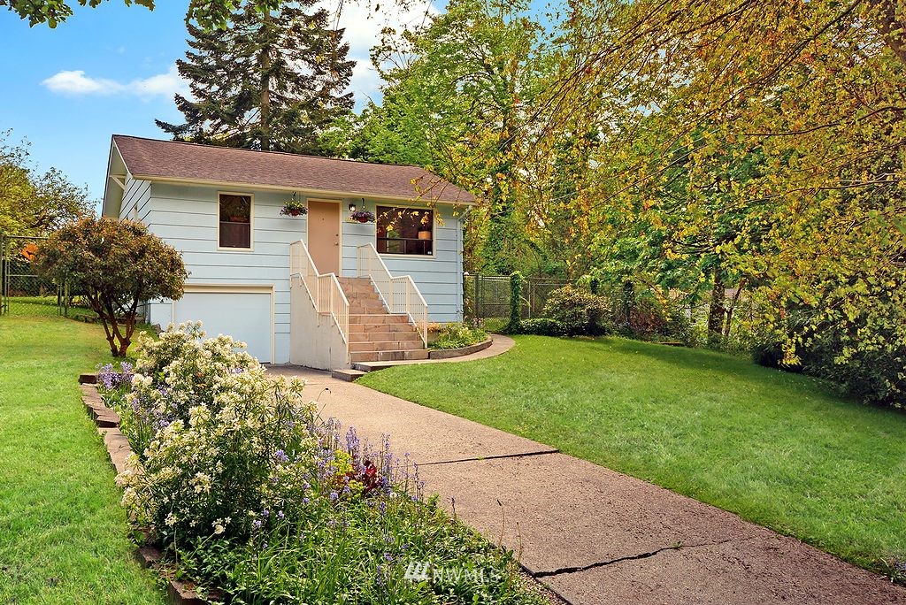 1719 Southwest Webster Street Seattle, WA 98106 - Photo 1 of 25 Gallery Image 1