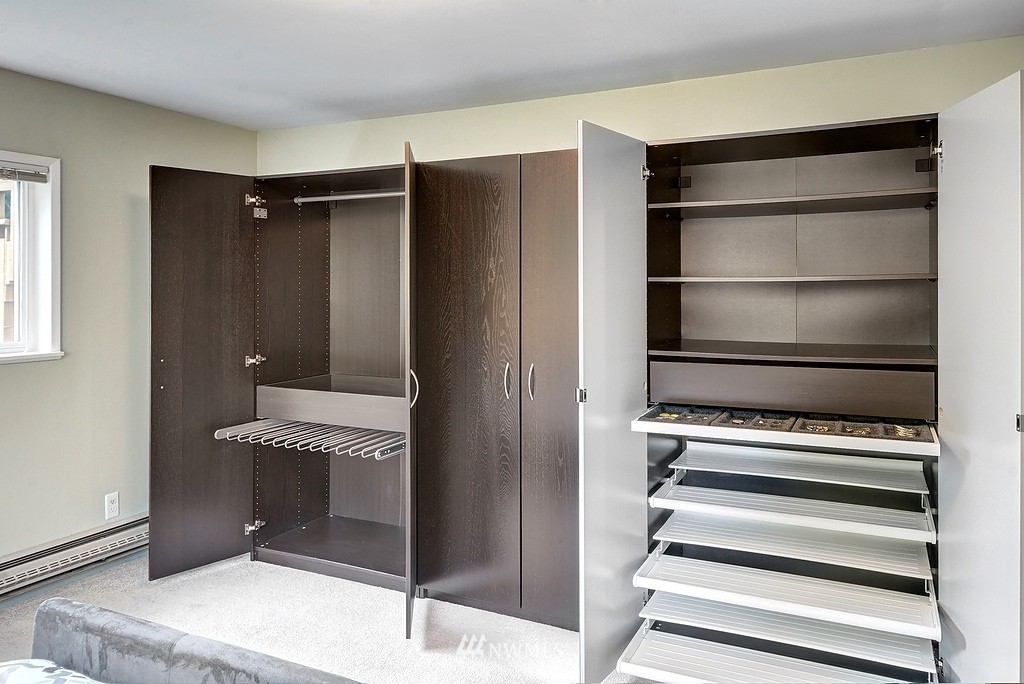 1719 Southwest Webster Street Seattle, WA 98106 - Photo 17 of 25 Gallery Image 17