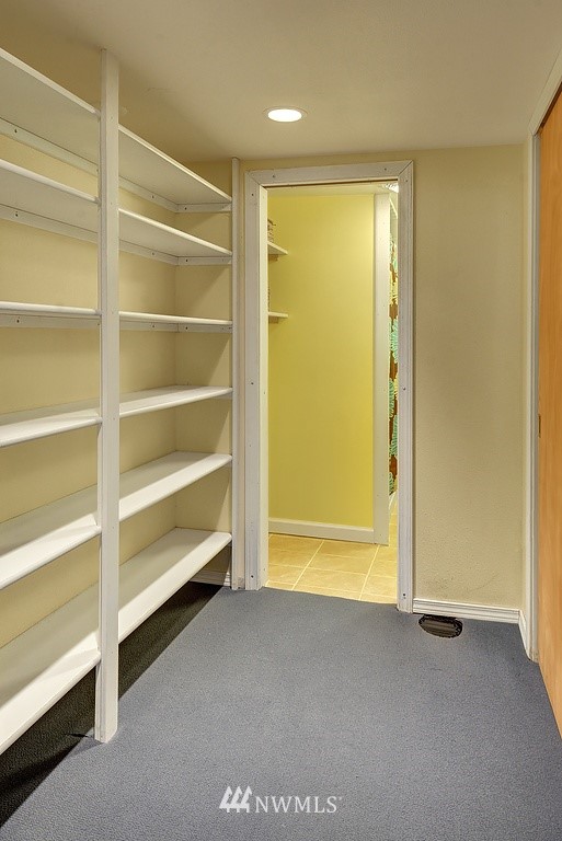 1719 Southwest Webster Street Seattle, WA 98106 - Photo 23 of 25 Gallery Image 23