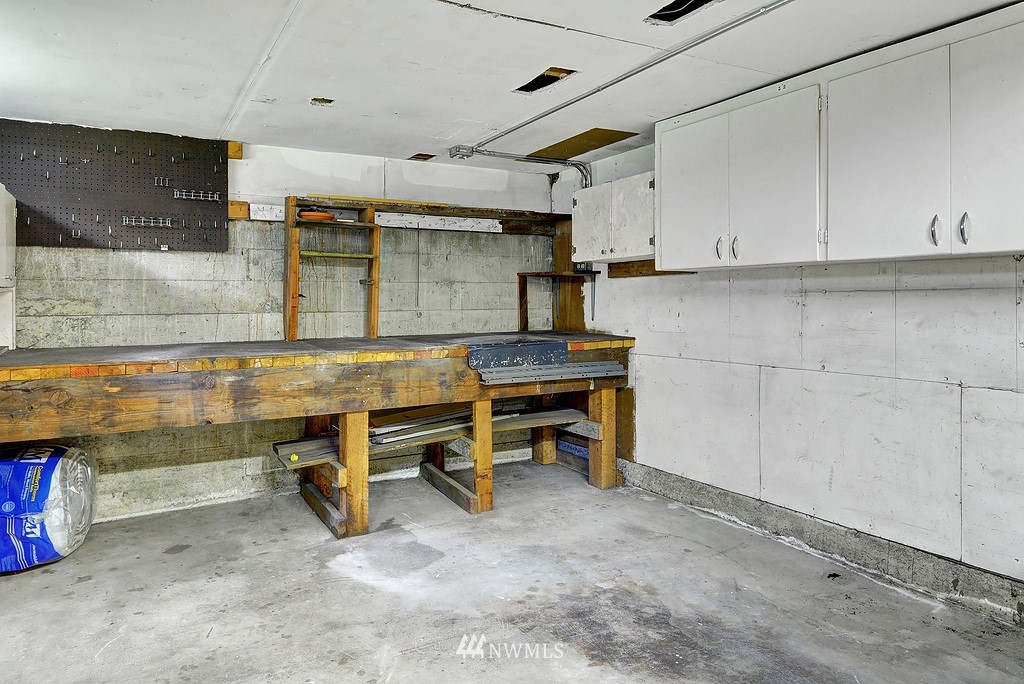 1719 Southwest Webster Street Seattle, WA 98106 - Photo 25 of 25 Gallery Image 25