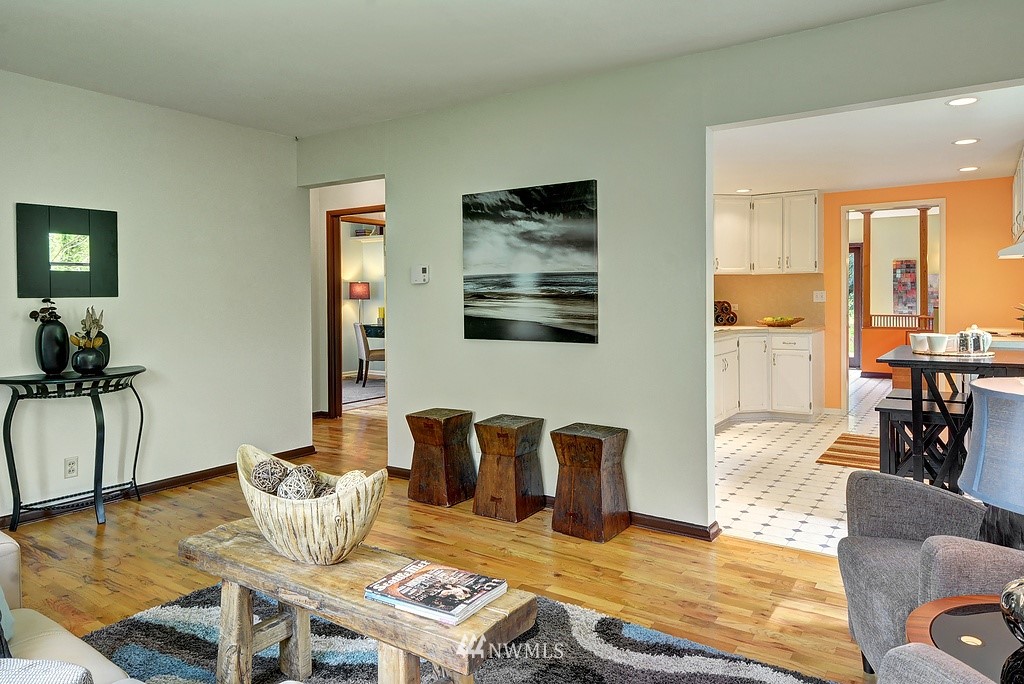 1719 Southwest Webster Street Seattle, WA 98106 - Photo 5 of 25 Gallery Image 5