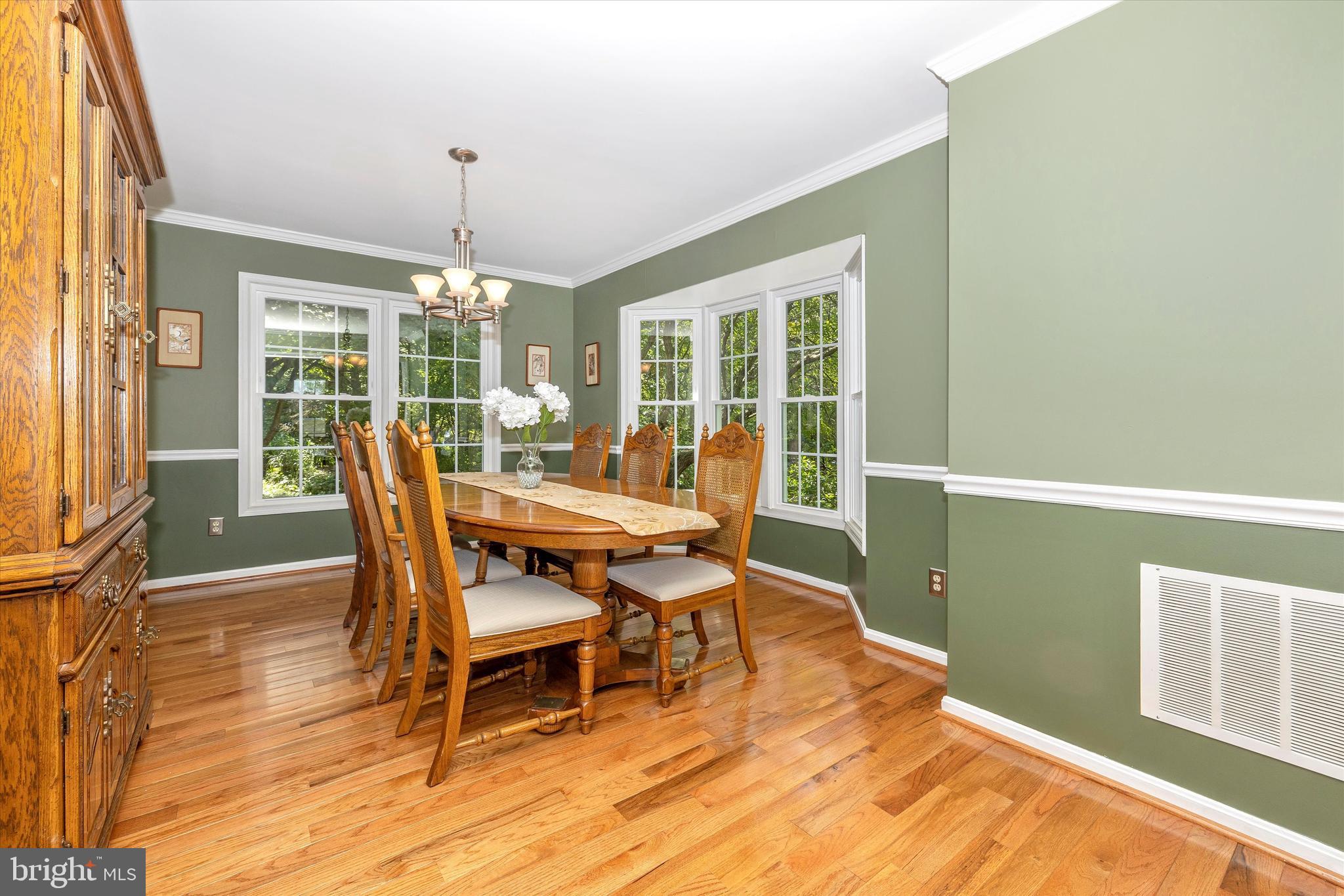 18836 Falling Star Road Germantown, MD 20874 - Photo 10 of 47 large formal dining room