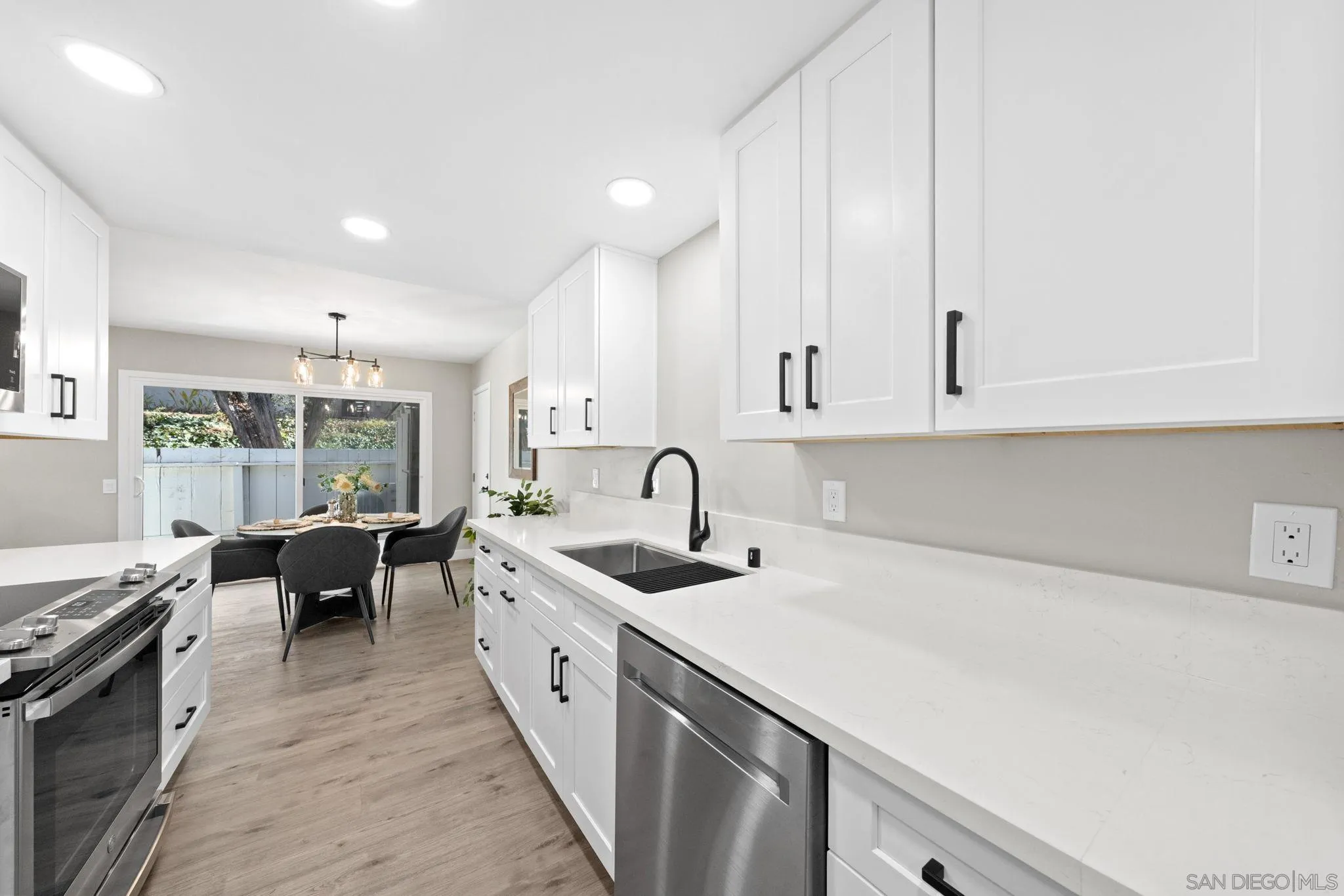 12426 Rios Road San Diego, CA 92128 - Photo 10 of 33 Gallery Image 10