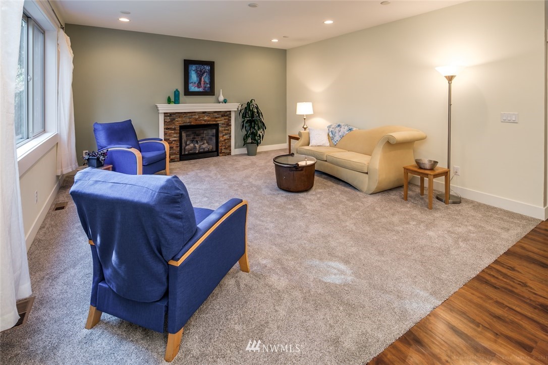 1108 Inverness Lane Bellingham, WA 98229 - Photo 3 of 25 Gallery Image 3