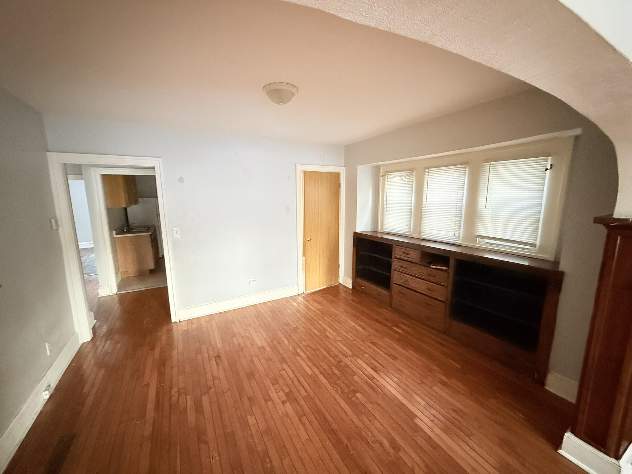 2182 North 48th Street Milwaukee, WI 53208 - Photo 4 of 11 IMG_0834