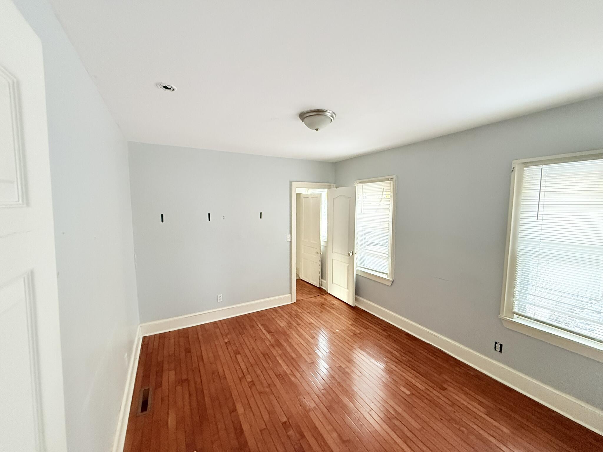 2182 North 48th Street Milwaukee, WI 53208 - Photo 5 of 11 IMG_0835