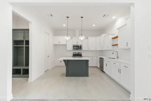 $346,000 | 3432 Waterbury Avenue, Baton Rouge, LA 70820