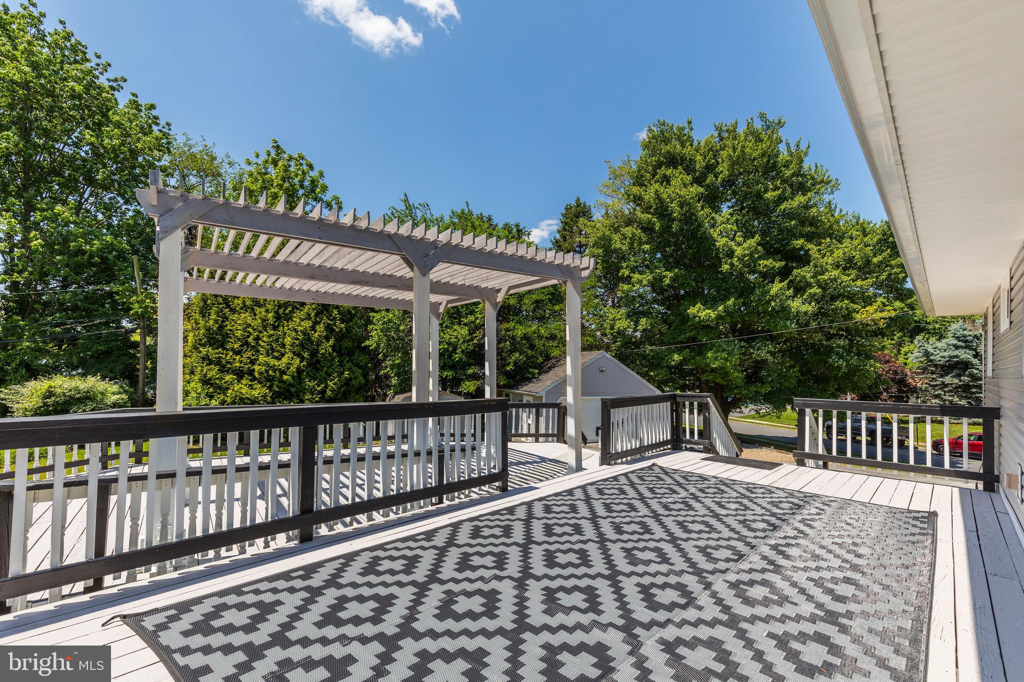 200 Tuscany Road Aston, PA 19014 - Photo 25 of 40 Multi Level Deck