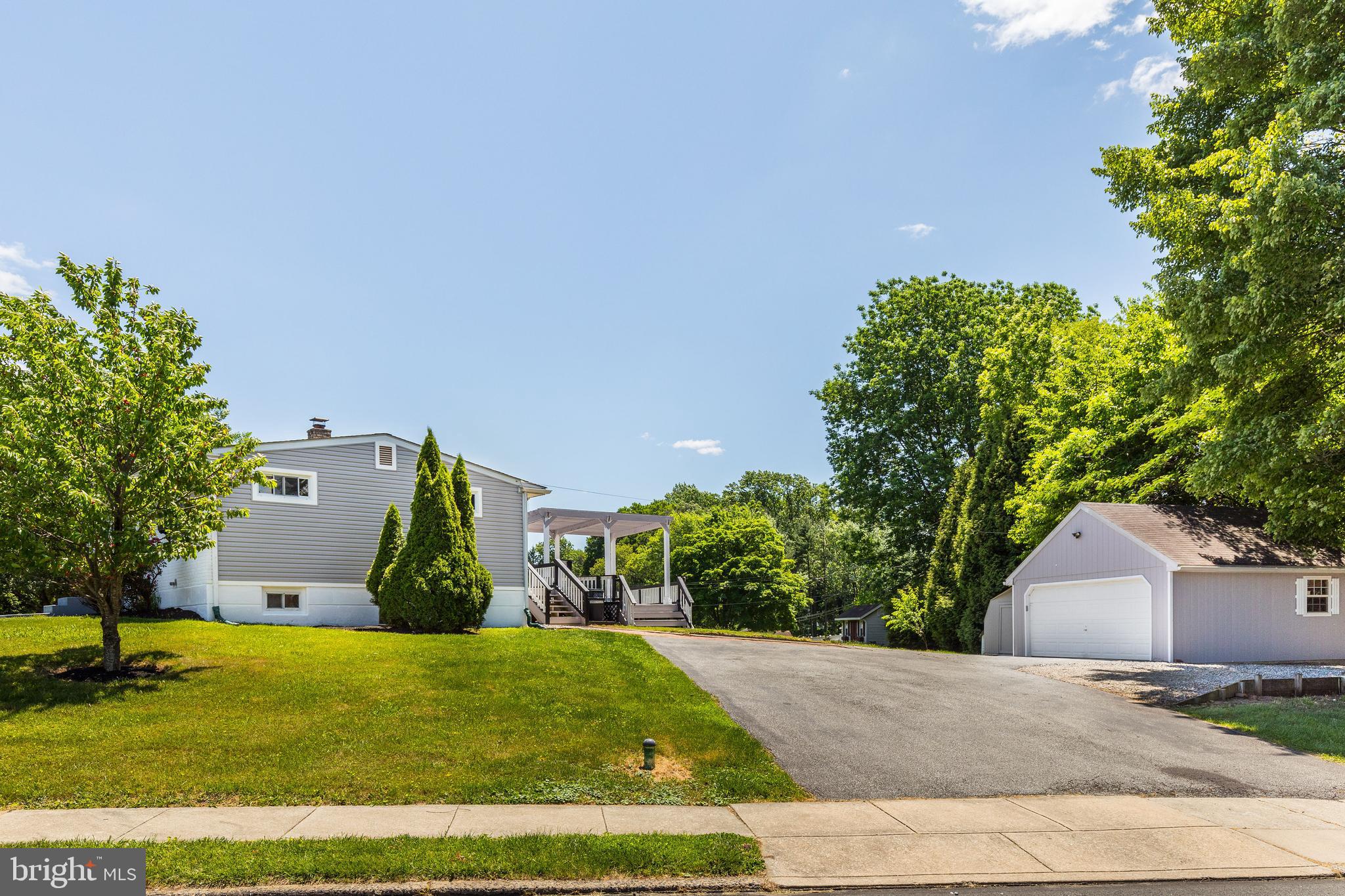 200 Tuscany Road Aston, PA 19014 - Photo 38 of 40 View From the Road