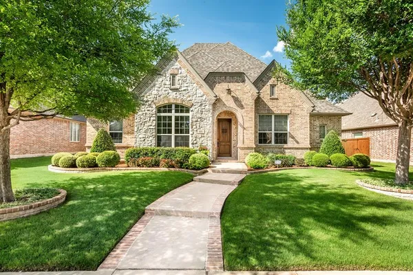$675,000 | 855 Falcon Trace Drive, Allen, TX 75013