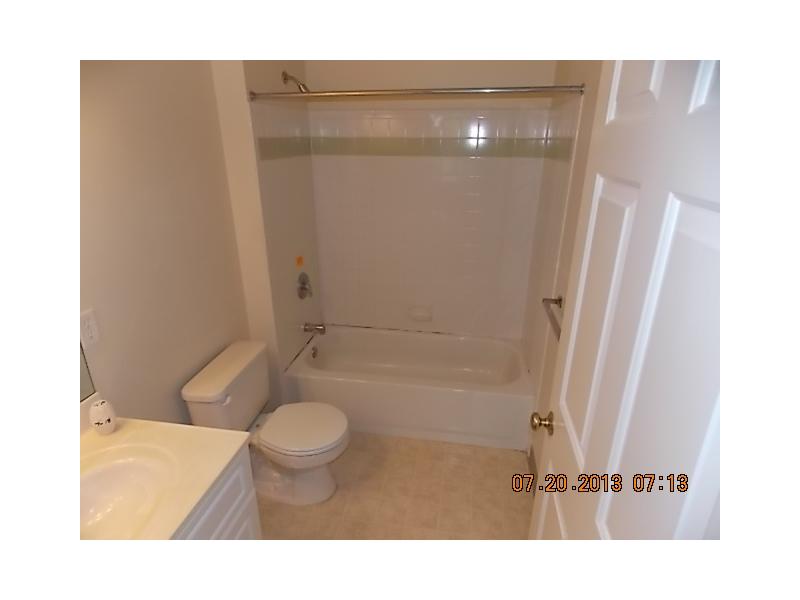 118 Mill Street, Unit 204 Woonsocket, RI 02895 - Photo 6 of 7 Bathroom.