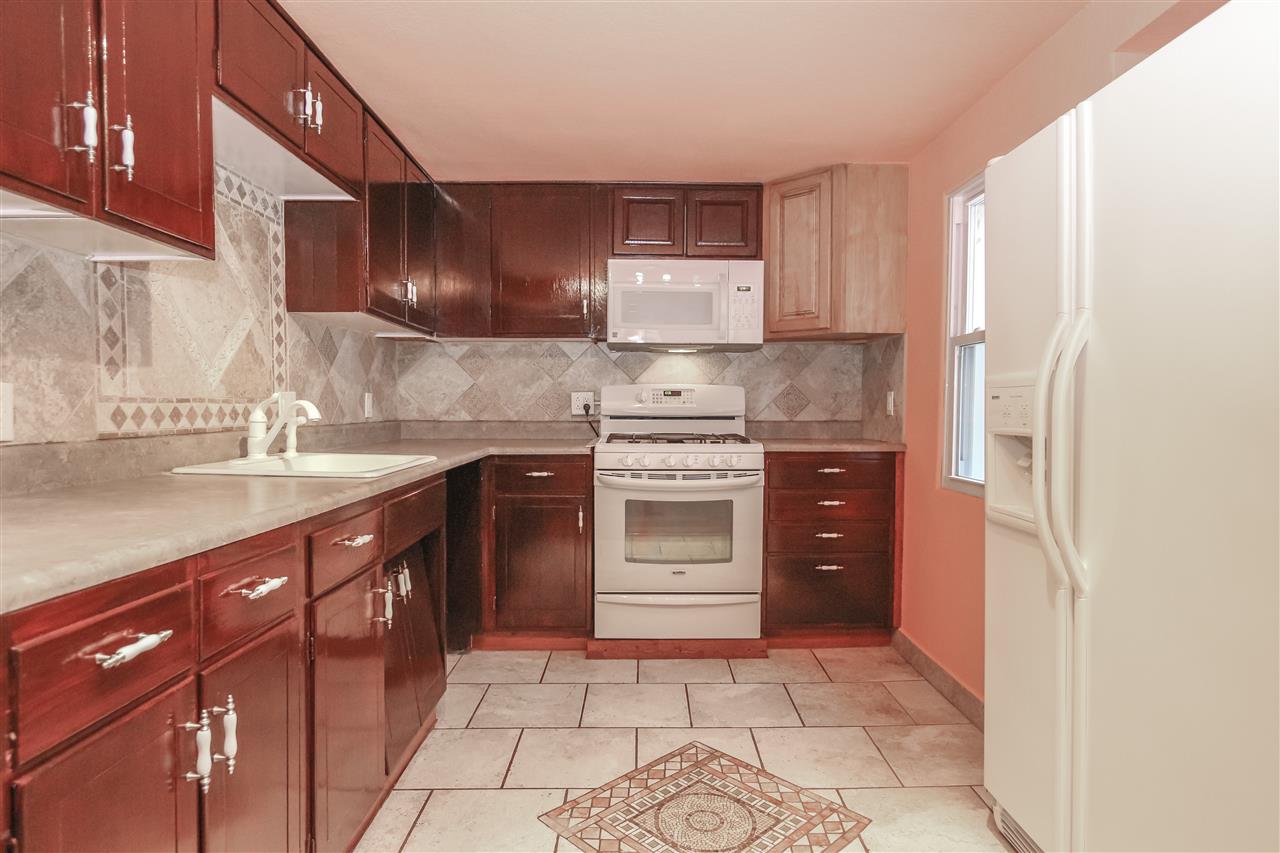 1556 Ruth Street Waterloo, IA 50707 - Photo 7 of 18 Gallery Image 7