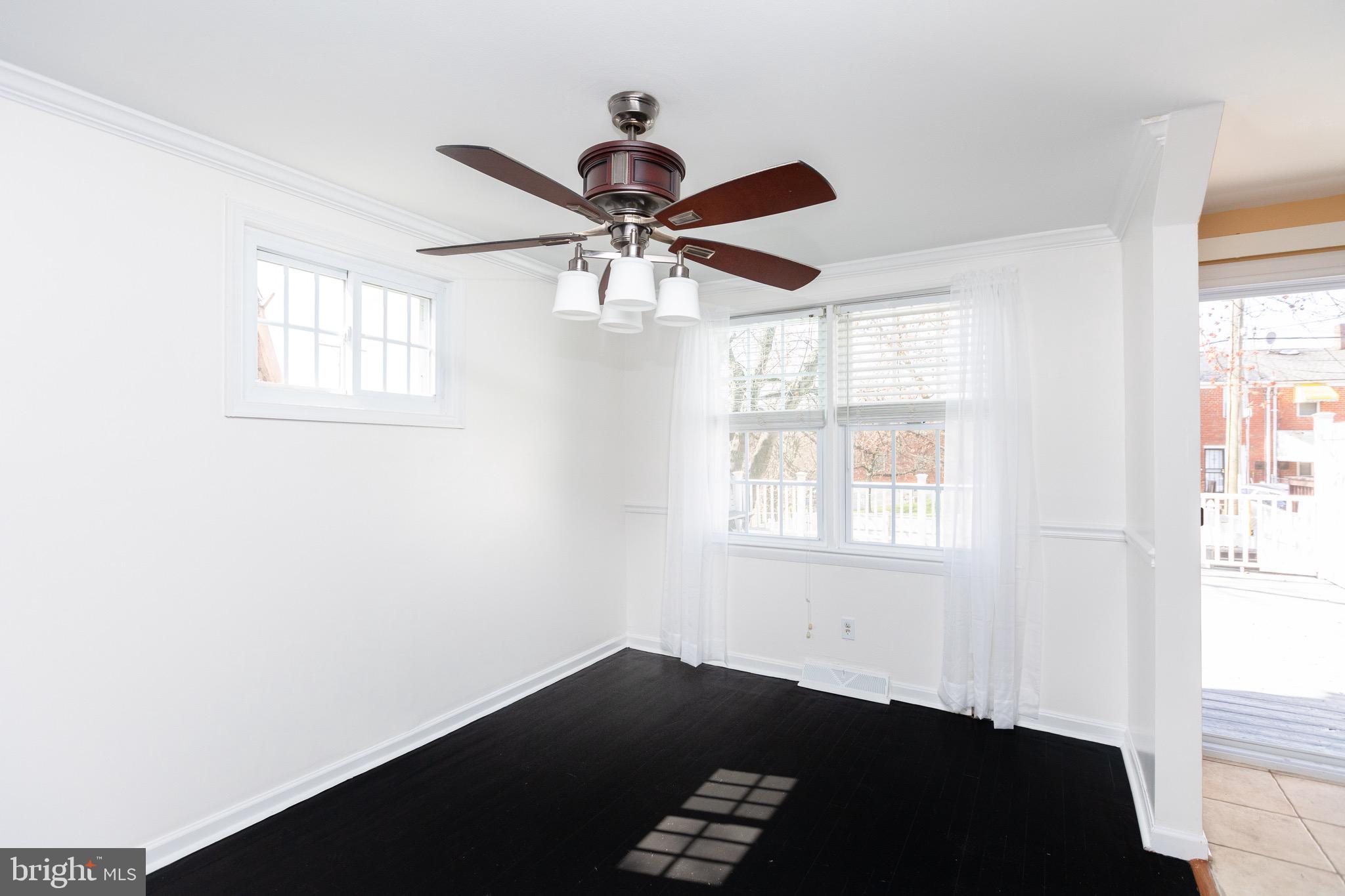 5518 Whitwood Road Baltimore, MD 21206 - Photo 12 of 35 Gallery Image 12