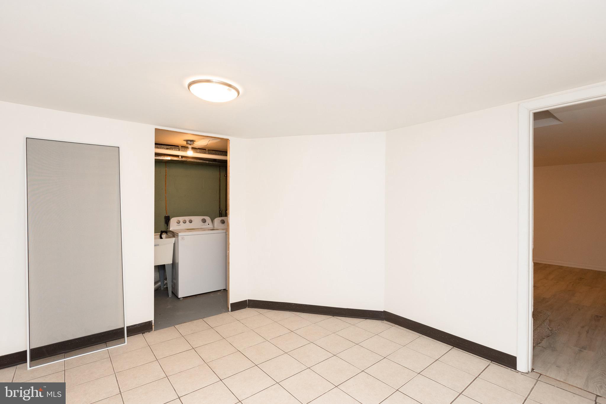 5518 Whitwood Road Baltimore, MD 21206 - Photo 30 of 35 Gallery Image 30