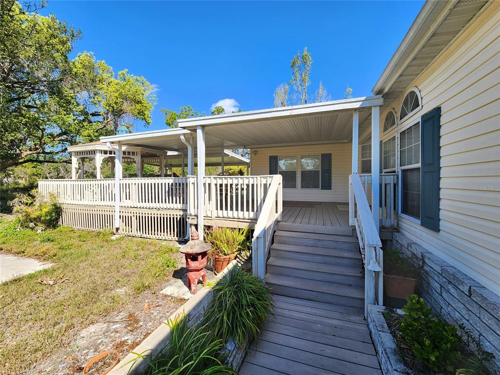 3550 Coats Road Zephyrhills, FL 33541 - Photo 9 of 71
