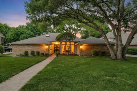 $765,000 | 1901 Edgewater Drive, Plano, TX 75075