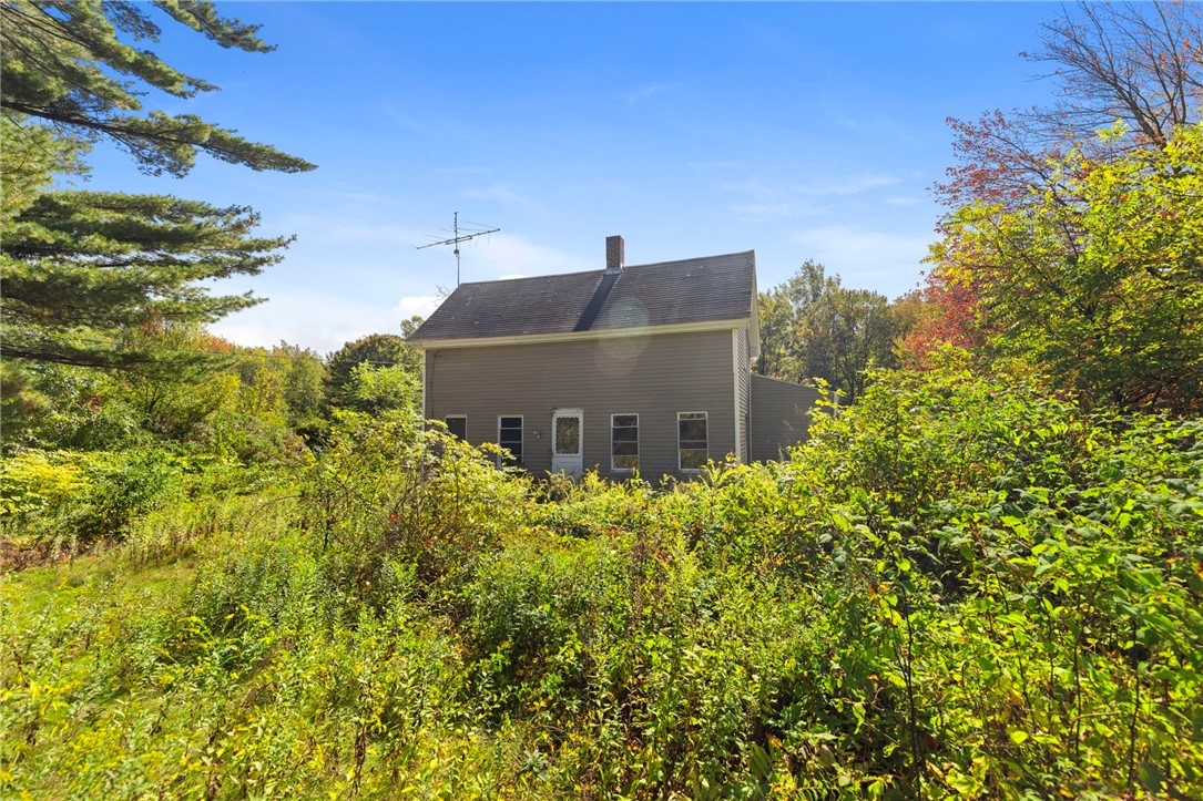 1212 Southbridge Road Warren, MA 01083 - Photo 14 of 32