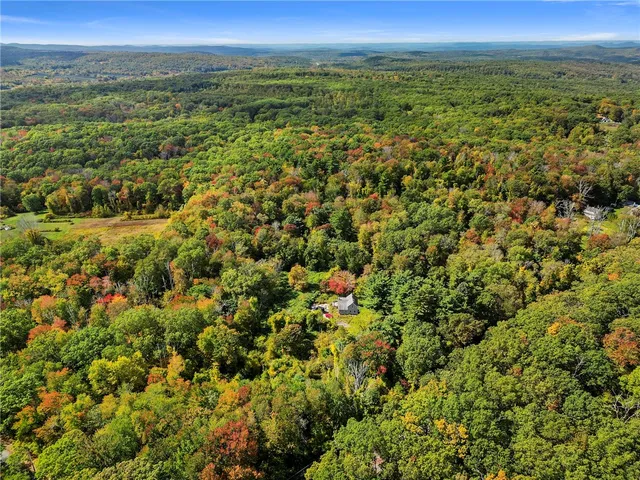 $275,000 | 1212 Southbridge Road, Warren, MA 01585